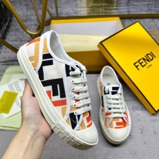 Fendi Low Shoes